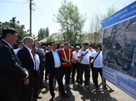 Адылбек Касымалиев ознакомился с ходом капремонта автодороги Узген – Мырза-Аке – Кара-Кулжа