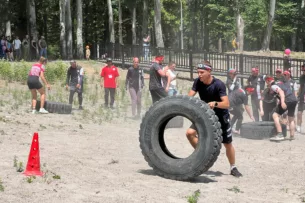 Экстремальный забег «Baatyr Race» впервые прошёл в Бишкеке