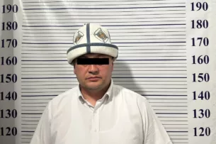 За незаконную регистрацию автомашин задержан специалист Кара-Кульского сектора Госагентство по регистрации транспорта