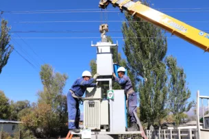 Иссык-Кульскому ПЭС доставлены 20 единиц новых трансформаторов