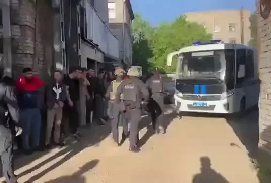 Агентство миграции Узбекистана выразило обеспокоенность рейдом против мигрантов в Москве