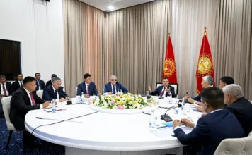 Садыр Жапаров провел рабочее совещание по строительству горнолыжного кластера «Ала-Тоо Резорт»