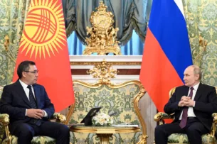 Садыр Жапаров провел переговоры с  Владимиром Путиным в Москве