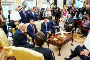 The Wall Street Journal: США переворачивают историю, выставляя Европу, а не Россию, злодеем в новой политике безопасности The Wall Street Journal: США переворачивают историю, выставляя Европу, а не Россию, злодеем в новой политике безопасности