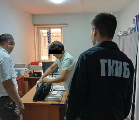 В Кара-Суйском районе задержали местных чиновников, причастных к незаконной продаже земельных участков