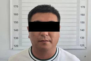 В Кызыл-Кие задержан инспектор налоговой службы по подозрению в получении взятки