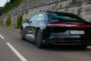 Флагманский седан Lucid Air Grand Touring проехал 1205 км на одной зарядке