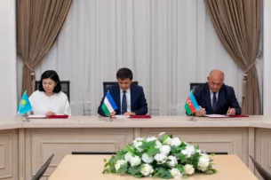 Казахстан, Узбекистан и Азербайджан учредили совместную компанию для экспорта “зелёной” энергии в Европу