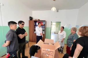 Новое оборудование пылится в коробках: Глава Минздрава Кыргызстана раскритиковал администрацию Республиканского центра дерматовенерологии