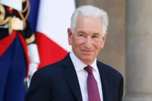 Франция вызвала посла США из-за обвинений в антисемитизме