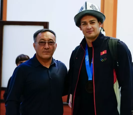 Денис Петрашов вернулся в Кыргызстан с чемпионата мира