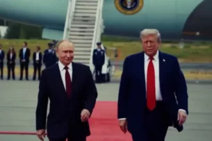 Трамп заявил, что «на десятку» оценивает прошедший саммит с Путиным по десятибалльной шкале. О чем договорились президенты США и России