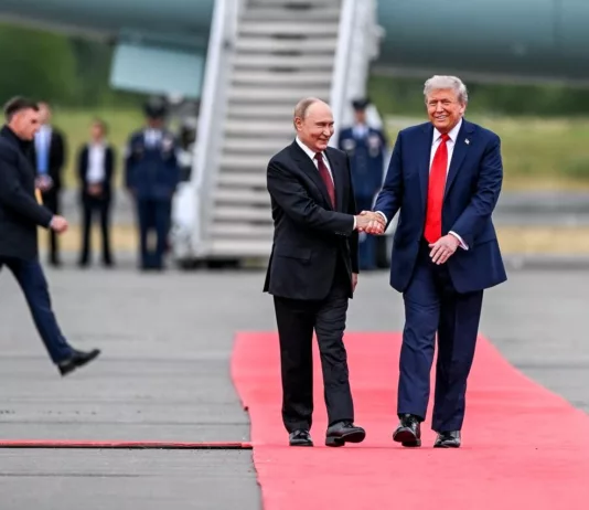 Военные США прибыли на Украину для переговоров о прекращении войны. Что известно о мирном плане Трампа?