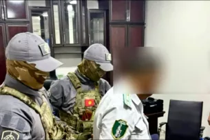 За дачу взятки задержан старший инспектор таможни «Баткен»