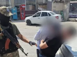 В Оше задержаны госслужащие, подозреваемые в получении взятки