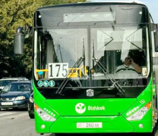 С 1 июля в автобусах Бишкека полностью отменят наличную оплату