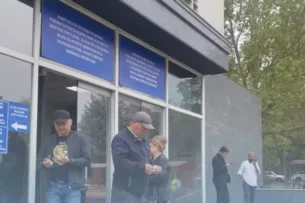 В «Кадастре» дали разъяснение по поводу больших очередей в Бишкекском филиале
