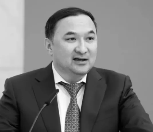 Экс-советник Токаева убит во время драки в Астане