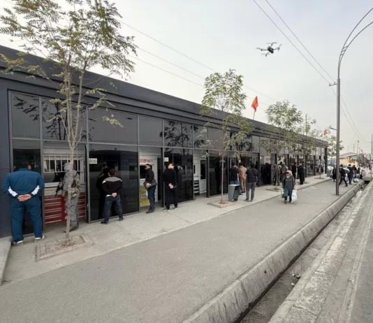 ГКНБ КР пресечена работа незаконных обменных пунктов на КПП «Достук»