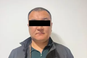 При получении взятки задержан бывший руководитель аппарата Жайылского районного суда