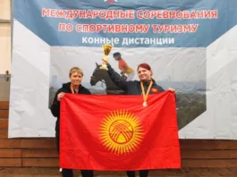 Кыргызстанки завоевали серебро на международных соревнованиях по конному туризму