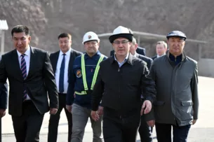 Садыр Жапаров запустил Кара-Кульскую ГЭС Садыр Жапаров запустил Кара-Кульскую ГЭС