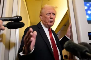 «У нас есть подлодка у их берегов»: Трамп прокомментировал  заявление Путина об испытании «Буревестника» «У нас есть подлодка у их берегов»: Трамп прокомментировал  заявление Путина об испытании «Буревестника»
