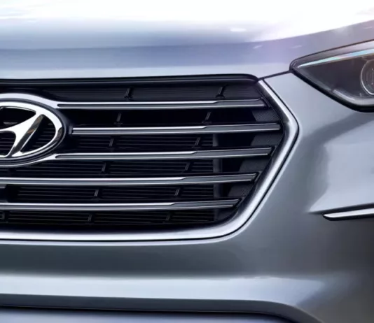 Владельцы Hyundai Santa Fe подали коллективный иск из-за «взрывающегося» двигателя: в центре скандала — 3,3-литровый V6