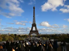 Париж сократил использование автомобилей на 45% и полностью преобразил город