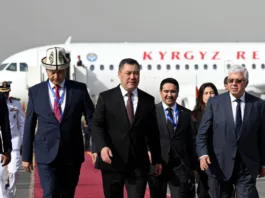 Садыр Жапаров прибыл с официальным визитом в Египет