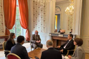 В Париже состоялся первый кыргызско-французский форум по инвестициям и сотрудничеству в сфере здравоохранения В Париже состоялся первый кыргызско-французский форум по инвестициям и сотрудничеству в сфере здравоохранения