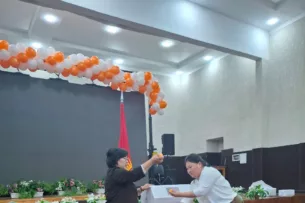 По всему Кыргызстану прошла жеребьевка между кандидатами в депутаты Жогорку Кенеша КР по определению очередности включения в избирательные бюллетени