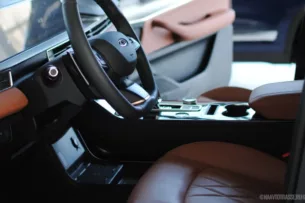 Зарядка гаджетов через прикуриватель опасна для аккумуляторов — автоэлектрик