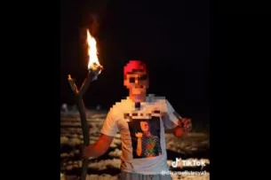 Подожгли поле, выжигая надпись «Мелстрой»: Милиция задержала пользователя TikTok Подожгли поле, выжигая надпись «Мелстрой»: Милиция задержала пользователя TikTok