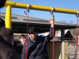 Мэр Бишкека провел инспекцию детских садов, дорожных работ и угольных баз