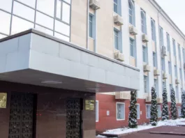 В Минэконом КР начал работу оперативный штаб для поддержки представителей швейной и текстильной отрасли