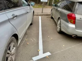 В Бишкеке действует система оплаты через QR-код на муниципальных парковках