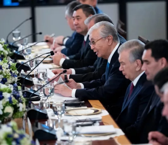 The New York Times: Сближаясь с Трампом, лидеры бывших советских республик Центральной Азии ограничивают свою зависимость от Москвы и Пекина