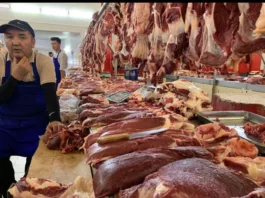 Крупные рынки Бишкека готовы предоставить фермерам бесплатные площадки для стабилизации цен на мясо