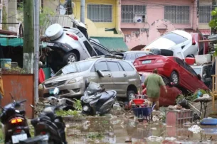 Тайфун на Филиппинах унёс жизни не менее 26 человек Тайфун на Филиппинах унёс жизни не менее 26 человек