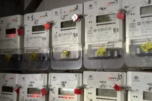 В Майлуу-Суу установлено 6 850 современных “умных” счётчиков В Майлуу-Суу установлено 6 850 современных “умных” счётчиков