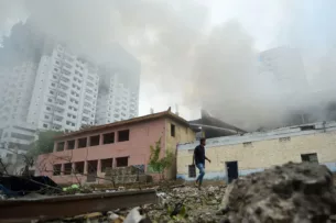 Мощный взрыв на пакистанском заводе: погибли 15 человек