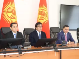 Эдиль Байсалов представил коллективу Минздрава и.о. министра