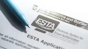 Новое предложение касается граждан 42 стран, традиционных союзниц США, которым вместо визы для въезда в США нужно лишь заполнить заявку ESTA