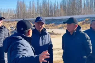 Нурдан Орунтаев дал предупреждение по реконструкции стадиона в Кочкоре Нурдан Орунтаев дал предупреждение по реконструкции стадиона в Кочкоре
