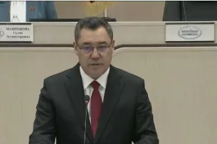 Садыр Жапаров выступил на первом заседании депутатов Жогорку Кенеша VIII созыва. О чем говорил президент?