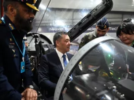 Садыр Жапаров посетил Национальный парк аэрокосмической науки и технологий в Исламабаде