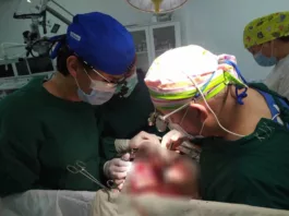 В Кыргызстане успешно проведена редкая высокотехнологичная операция 15-летнему пациенту