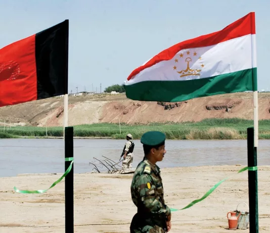 ГКНБ Таджикистана призвал талибов задержать виновных в нападении и убийстве граждан Китая на границе