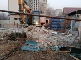 Мэрия Бишкека освободила территорию, равную площади 18 футбольных полей по стандарту ФИФА